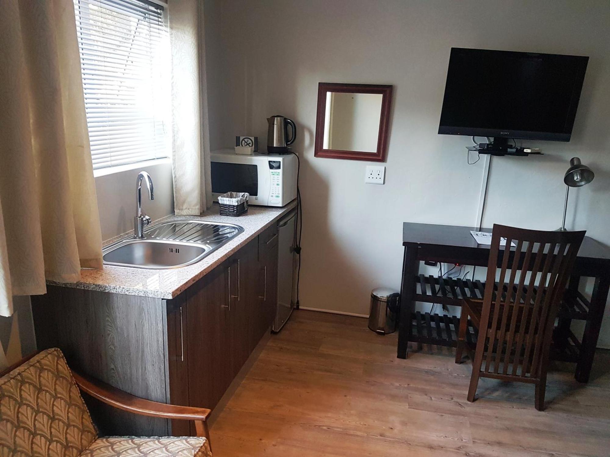 Urban Manor Bed & Breakfast Port Elizabeth Ruang foto
